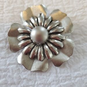 Elegant Silver Flower Brooch